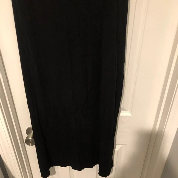 White House black market black maxi skirt - Picture 6 of 9